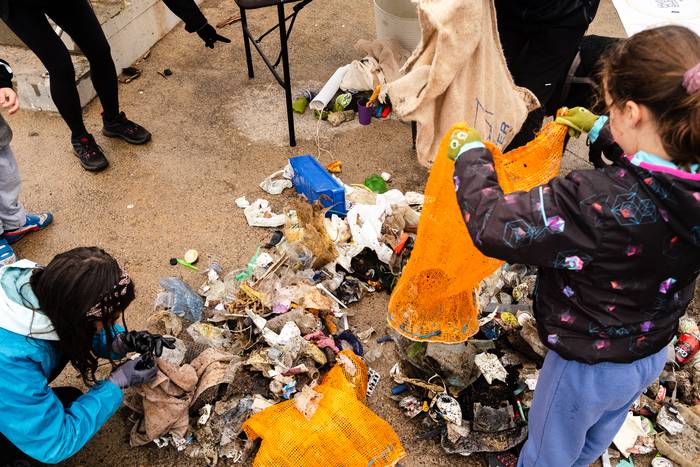 Itsas hondakinen bilketa egingo dute larunbatean Zarautzen eta Zumaian