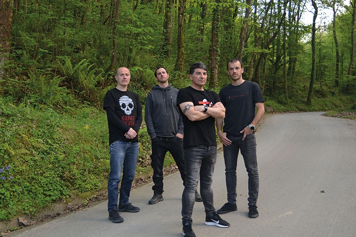 Musikaren bidean, batera