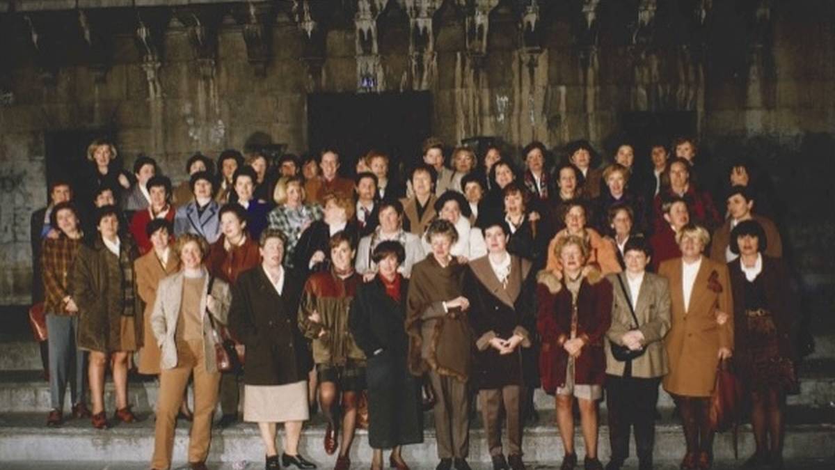 Telefonican lan egindako emakumeak omenduko dituzte martxoaren 25ean