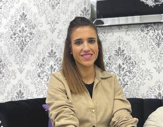 Naike Saralegi: "Harreman politak sortu ditut lanbideari esker"