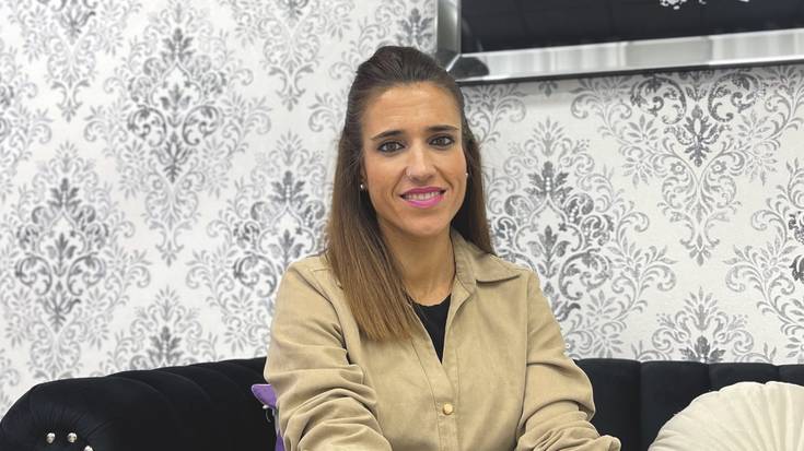 Naike Saralegi: "Harreman politak sortu ditut lanbideari esker"