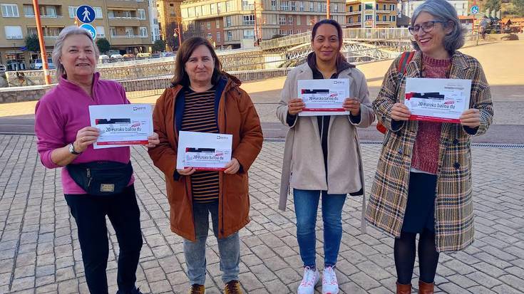 Gertuk zozkatu ditu Neguko azokako erosketa txartelak