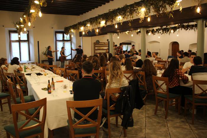 Zubiaurrekoek festa giroan ospatu dute 30. urtemuga