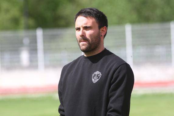 Xabier Artetxe: "Izugarrizko marka da Lehen Mailako talde baten aurka jokatzea"