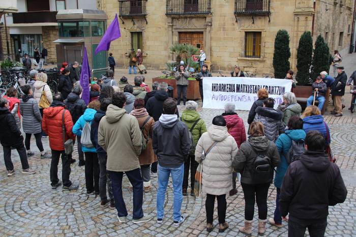 "Nazkatuta, nekatuta eta haserre" gaitzetsi dute Irungo hilketa matxista