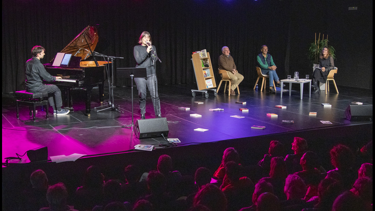 Zarauzko Hitzak zozkatu ditu 'Literatura emanaldi musikatua' saiorako sarrerak