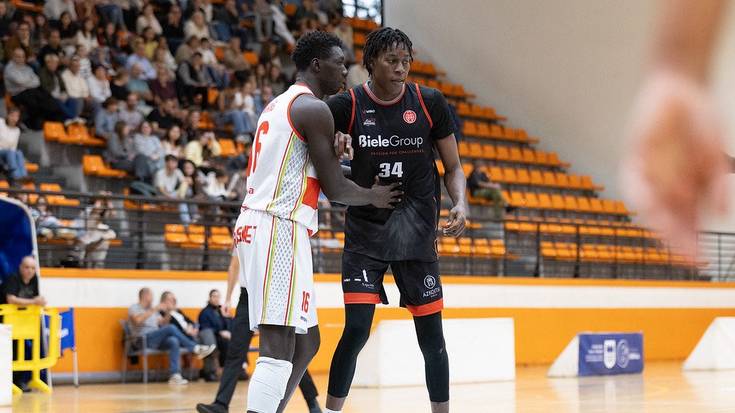 Biele ISB taldea utzi du Djibril Sakhok, belauneko lesioa dela eta