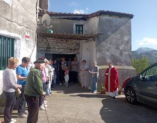 Giro ederrean San Kristobal Txiki eguna ospatu dute Aizarnazabalgo Saiatzen