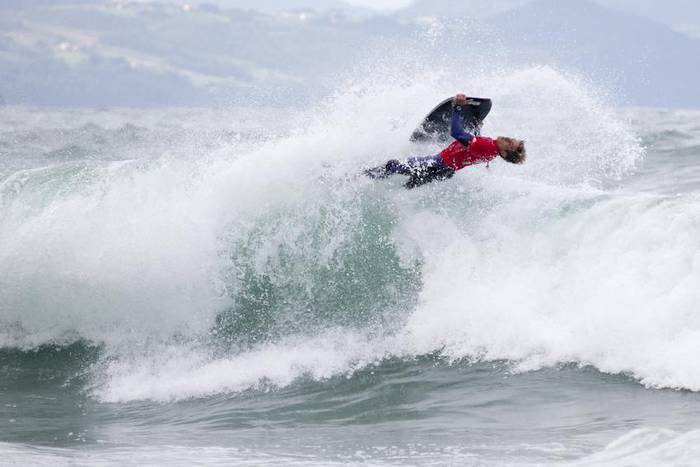 Uranga ez dago bakarrik Sintrako bodyboard txapelketan