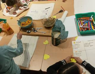 Janari hondarrei zukua ateratzeko gakoak ikasi dituzte Ekoetxean