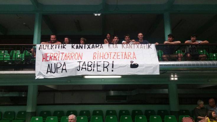 Herriarteko Pilota Txapelketako final laurdenetan Azpeitiak eta Azkoitiak neurtuko dituzte indarrak