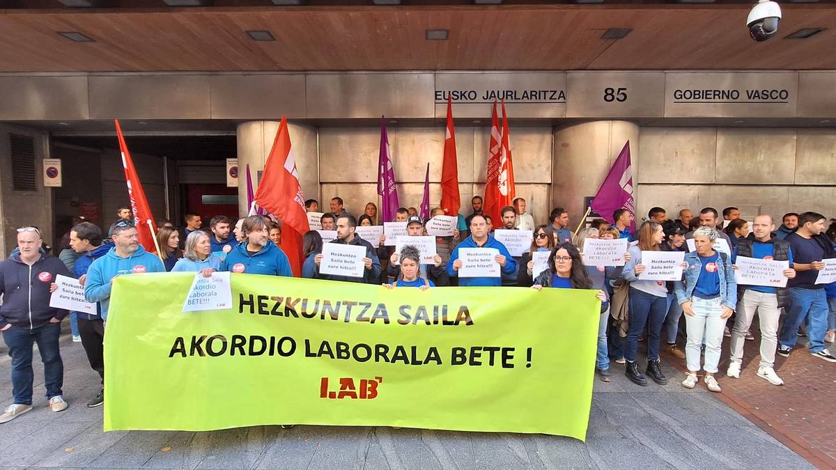 Itxialdiak egingo dituzte asteazken iluntzean eskualdeko ikastoletan