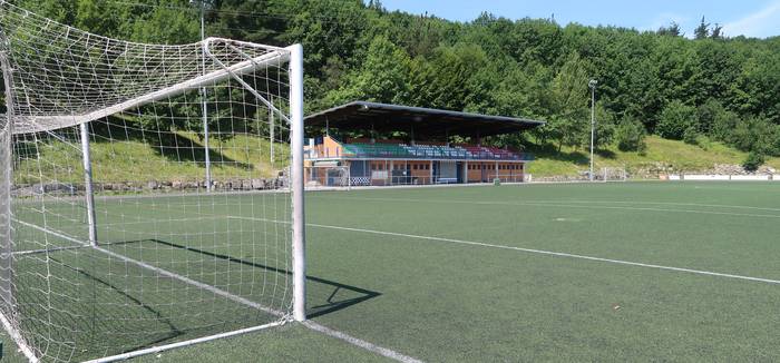 Igandean Lazkaon jasandako eraso arrazista salatu du Ikasberri kirol elkarteak