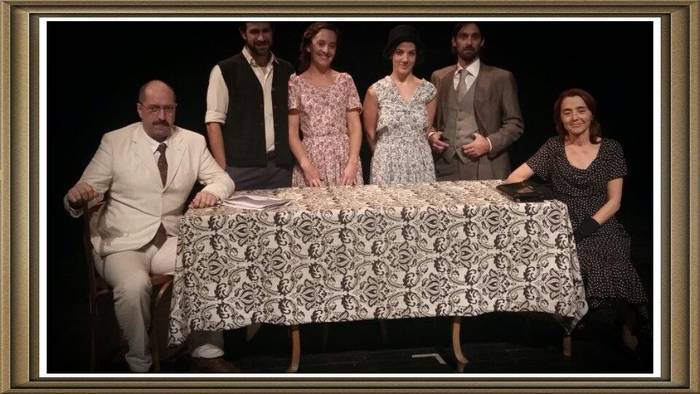 Zozkatu ditugu 'Eskutitzak' antzezlanerako sarrerak