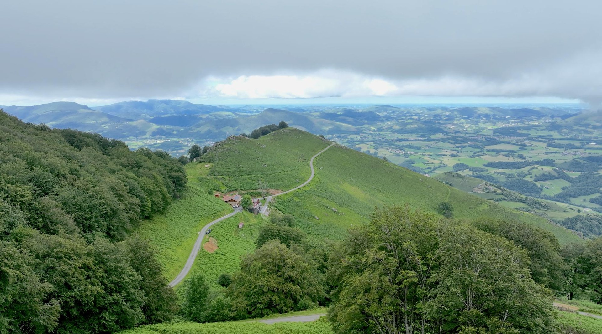 Gure Txokoak Ezagutzen egitasmoaren bidez, hilaren 12an Nafarroara joango dira mendizaleak
