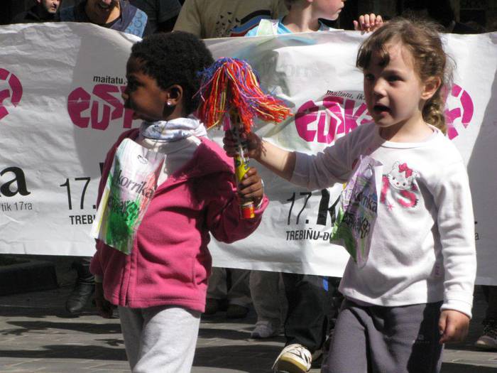 Korrika 18: herriz herri, egitarauz egitarau