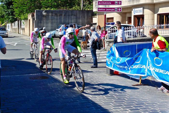 Andoaingo Txirrindulari Eskola eta Donosti Berri A, Gipuzkoako erlojupeko txapelketako irabazleak