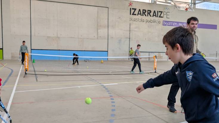 Karnabaletako atsedenaren ondoren, multikiroleko hiru asteburu jarraian