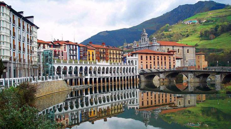 Ehunmilak Biraren lehen etaparako izen ematea ireki du Lagun Onak MBk