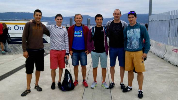 Mikel Mangas bigarren izan da Cies irletako itsas zeharkaldian