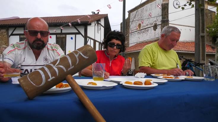 Bizikleta klasikoen erakusketa eta kroketen lehiaketa gastronomikoa