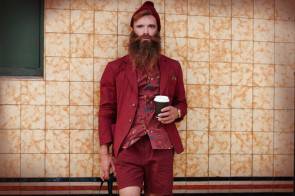 'Hey Bro! Hipster Show' antzezlanerako sarrerak zozkatuko ditugu