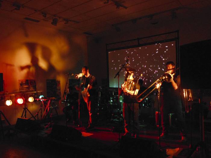 Big Boy taldeak ‘crowdfunding’ bidez aterako du bere diskoa