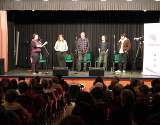 Bertsotan hasi dituzte Maxixatzen euskara elkartearen 30. urteurrenaren ospakizunak