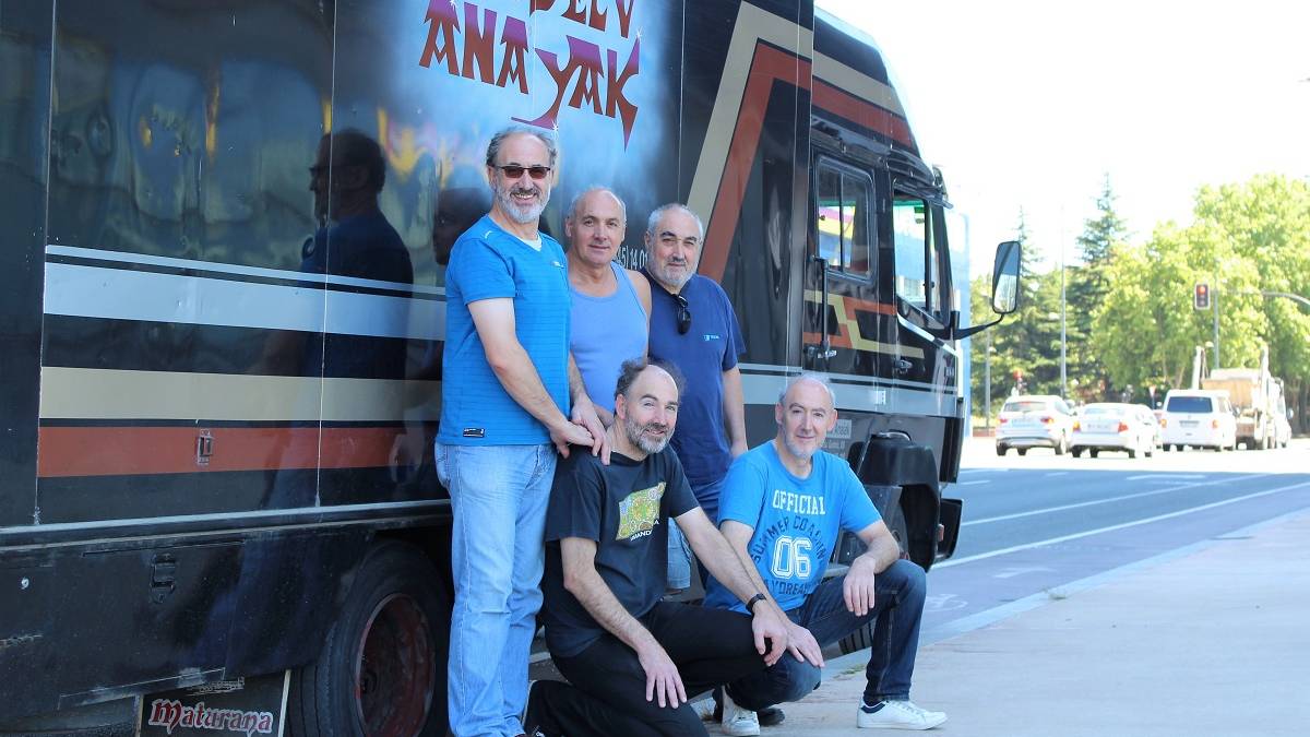 Joselu Anaiak taldeak kontzertua emango du bihar