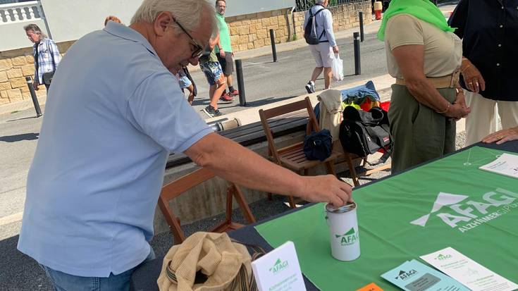 Gipuzkoa Alzheimerrarekin kanpainaren barruan, mahai informatiboak jarriko dituzte Orion eta Zarautzen