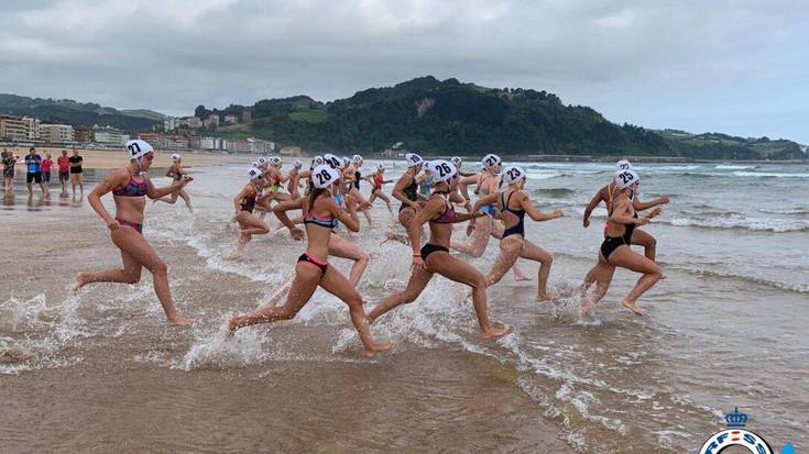 Irudietan: Espainiako Salbamendu eta Sorosle Txapelketa, hondartzan