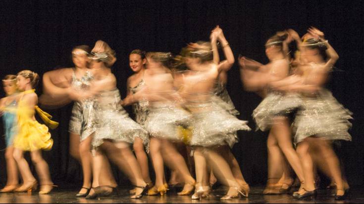 Argazkiak: Haurrak dantzan Aita Marin