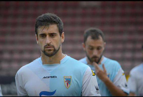 Mikel Orbegozo futbolariak Jaen taldearekin fitxatu du