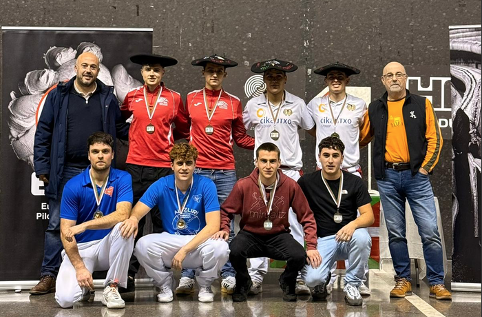 Zumaiak ezin izan du garaipena lortu Euskadiko zesta punta txapelketan