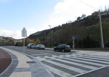Azkoitian Txalon Erreka eta Martirieta lotzeko zubi bat egitea onartu du aldundiak