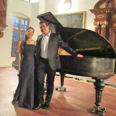 Joaquin Asiain eta Kanako Kimuraren kontzertua, gaur, komentuan