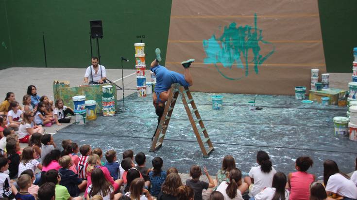 Kalerki antzerki jaialdiko egitaraua astebururako
