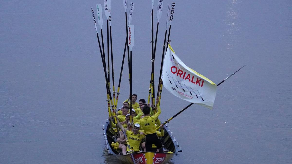 Oriok irabazi du Oriaren 32. Traineru Jaitsierako bandera