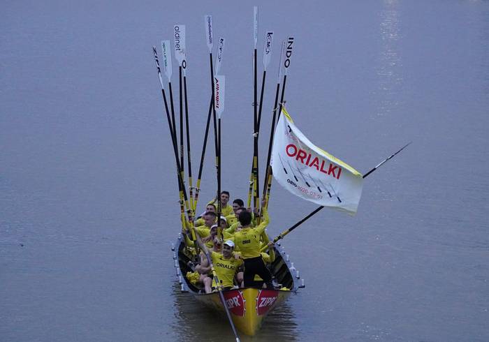 Oriok irabazi du Oriaren 32. Traineru Jaitsierako bandera