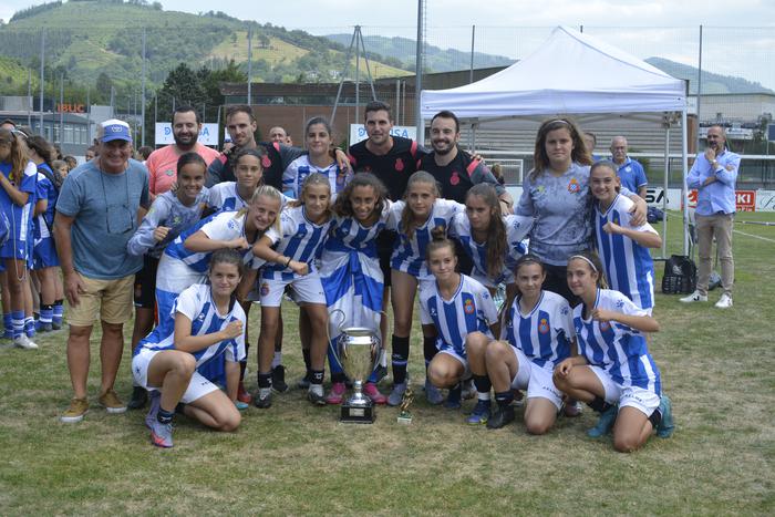 Espanyolek irabazi du infantil nesken Domusa Teknik Azpeitia Cup txapelketa
