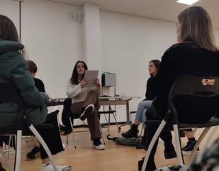 Martxoaren 8aren atarian, asanblada irekia egingo du arratsaldean Itaiak