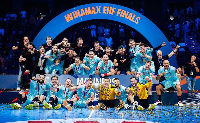 Erik Balentziagak Europako Liga irabazi du, eta Maria Zalduak Espainiakoa