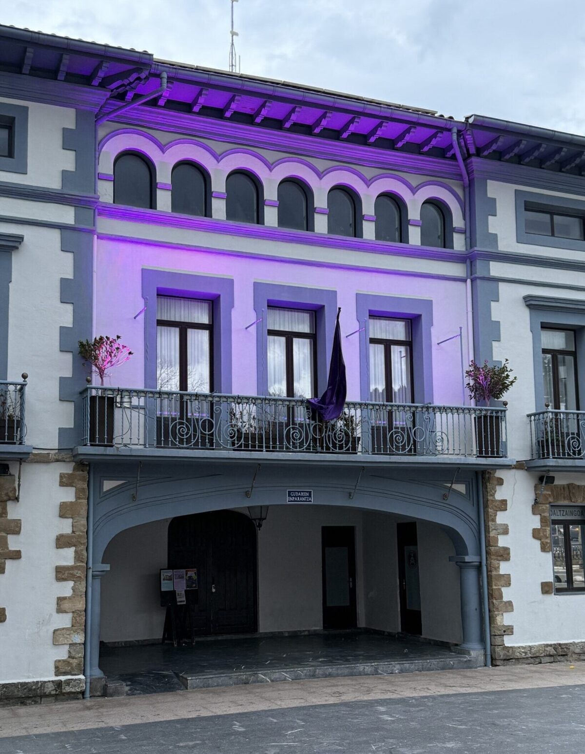 Getariako Udalak Martxoaren 8ko adierazpen instituzionala plazaratu du