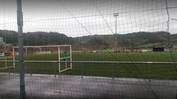 Iraeta futbol zelaiko taberna eta berdegunea irekiko dituzte larunbatean