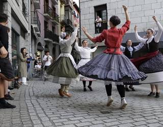 Aldarrikapena eta festa, Gazte Asteko ekintzen barruan