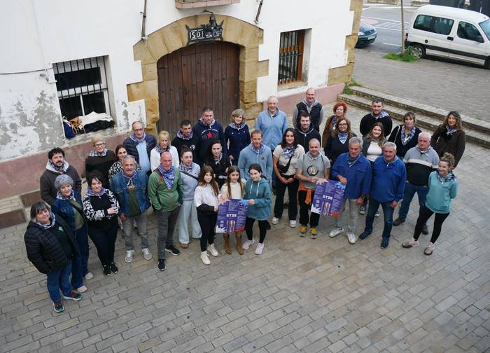 Kresalak blaitutako festek badute egitaraua