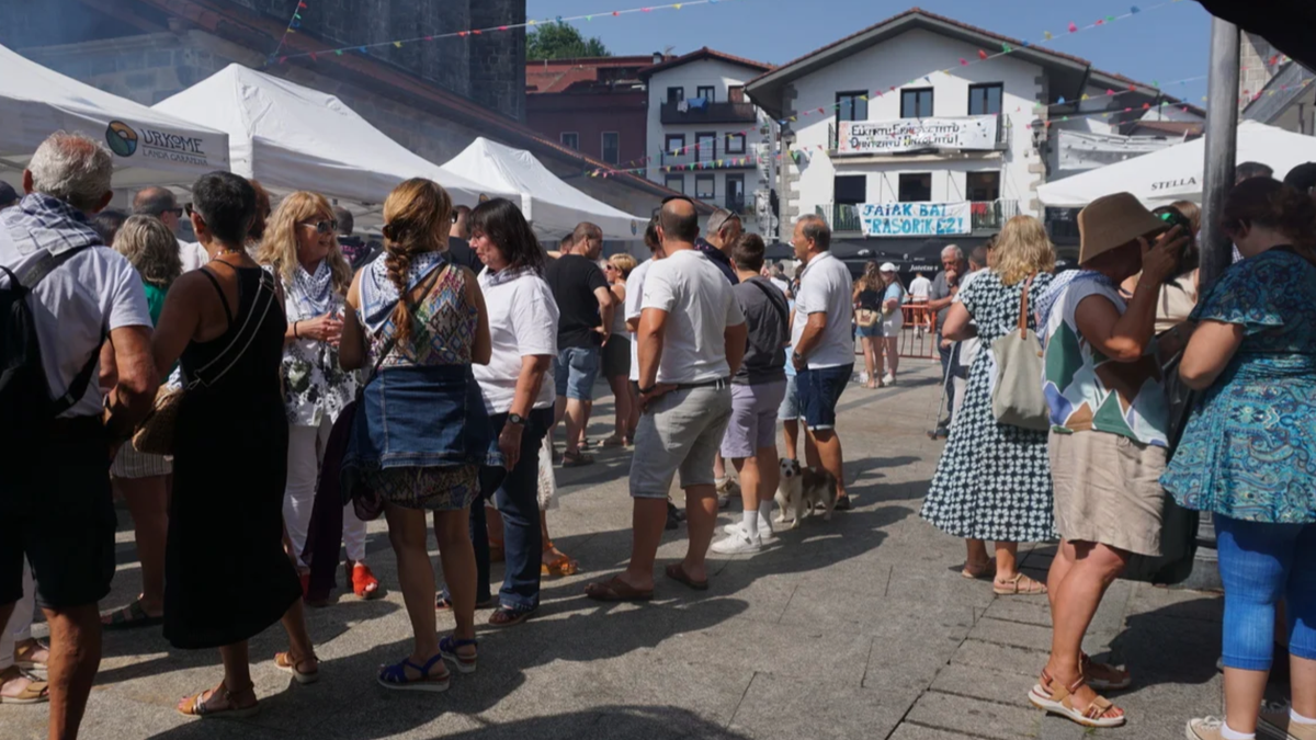 Hogeita lau ordu Aian festa leher dadin