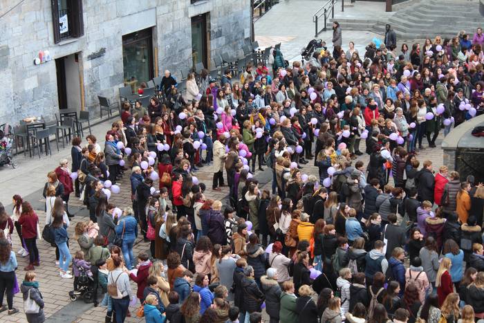 Martxoaren 8aren harira antolatutako ekintzak prest dituzte Azpeitian