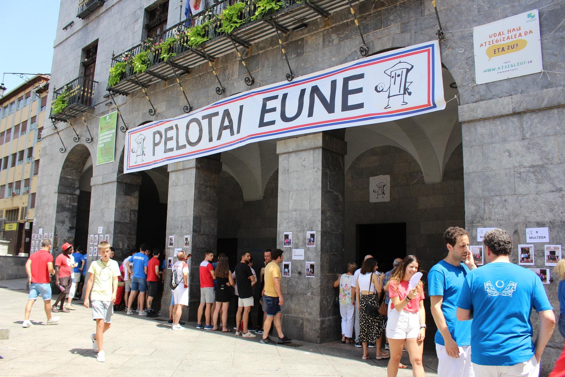 Pelotai Eune