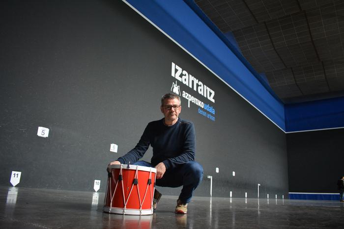 Jon Galdos: "Gazteei lekukoa pasatzeko garaia dela uste dut"